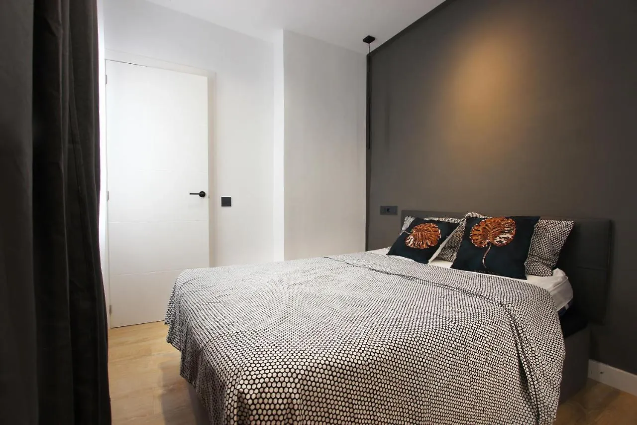 Nice Apartment In The Historical Center Of Barcelona