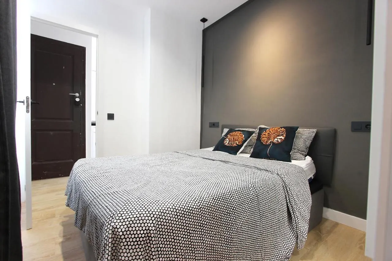Nice Apartment In The Historical Center Of Barcelona