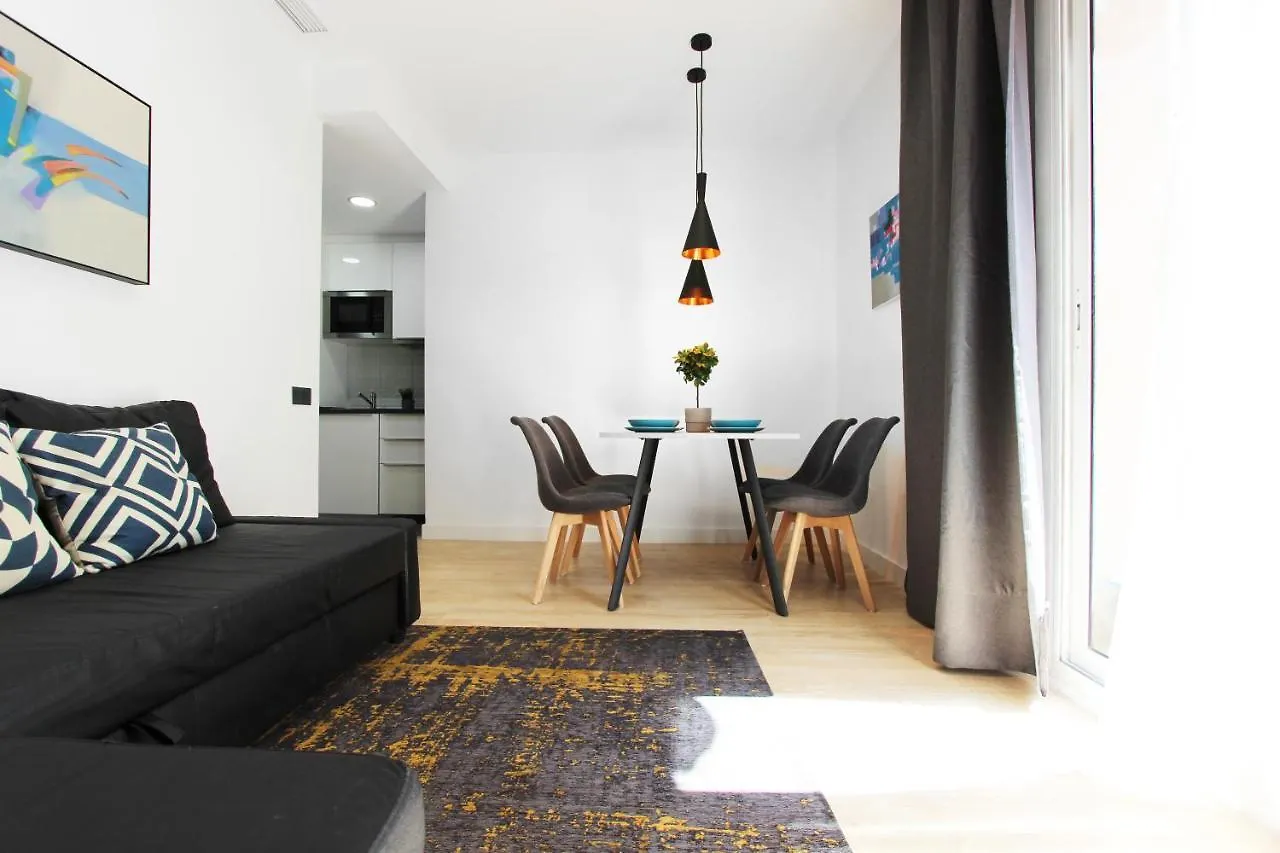 Nice Apartment In The Historical Center Of 바르셀로나